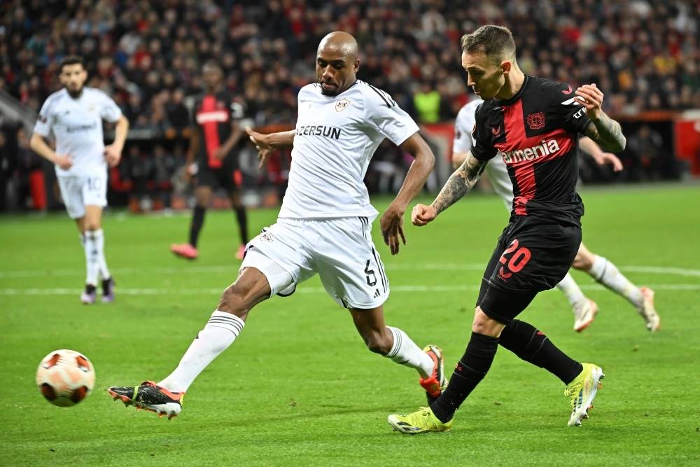 开云体育app-关于那不勒斯发布备战花絮，冲刺阶段临场应变，德国杯任务艰巨，球队文化再被提及的信息